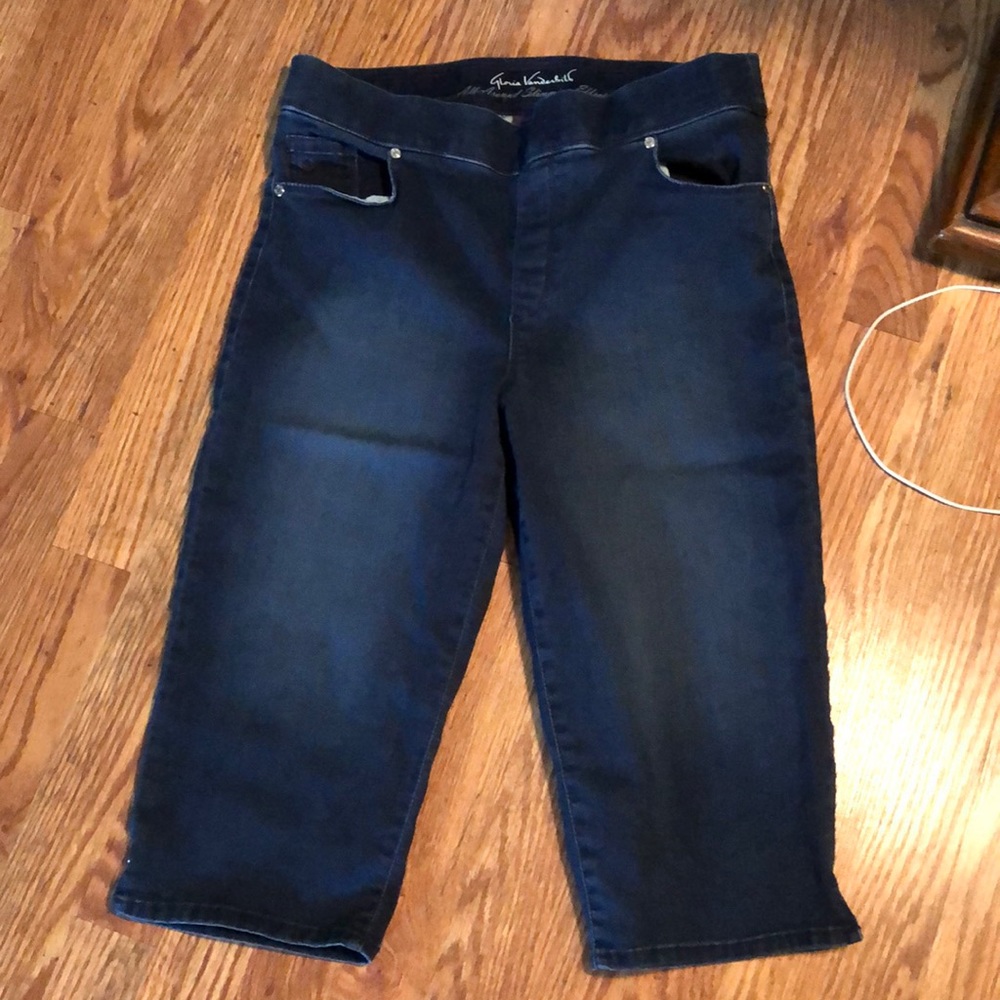 Gloria Vanderbilt Women's Cropped Jeans - Dark Blue